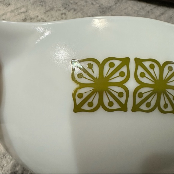 Pyrex 4 qt Autumn Floral/Square Flower Verde - Picture 5 of 13